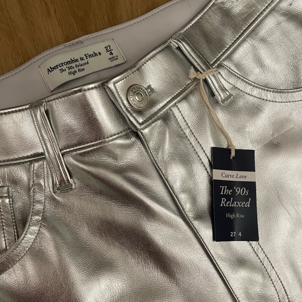 Abercrombie and Fitch • Silver Vegan Leather 90s Relaxed Pant - Picture 6 of 7